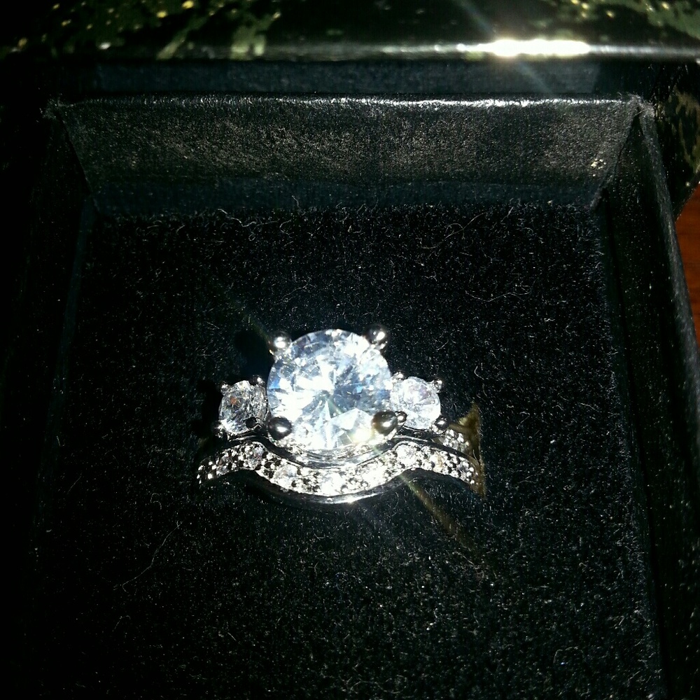 Stunning Wedding Set 925 SS